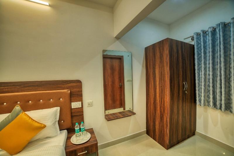 Visa Inn Bangalore Airport image
