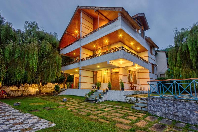 Solang Cottage By Snow City Farm image