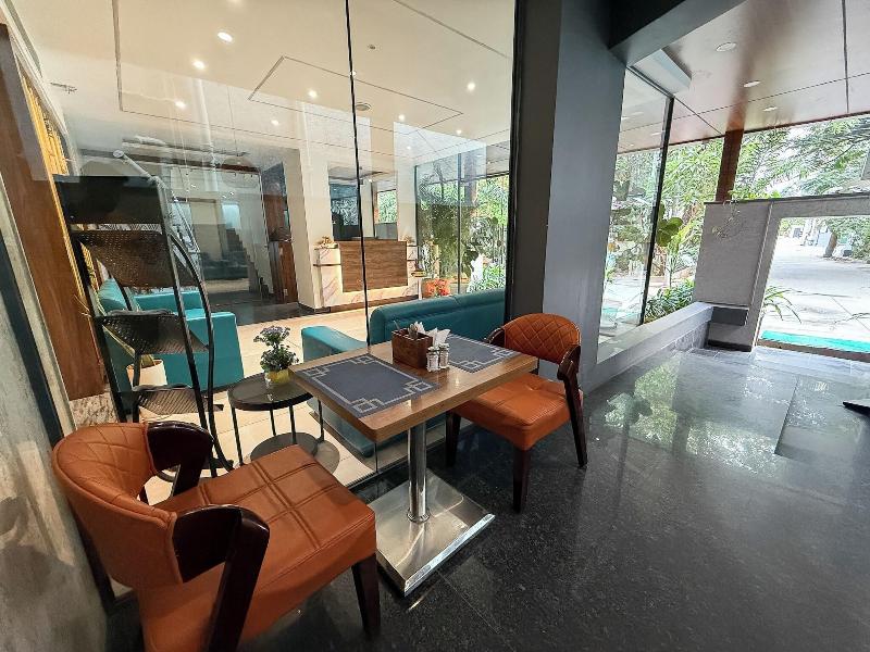 Hotel Landridge - Hitech City Hyderabad