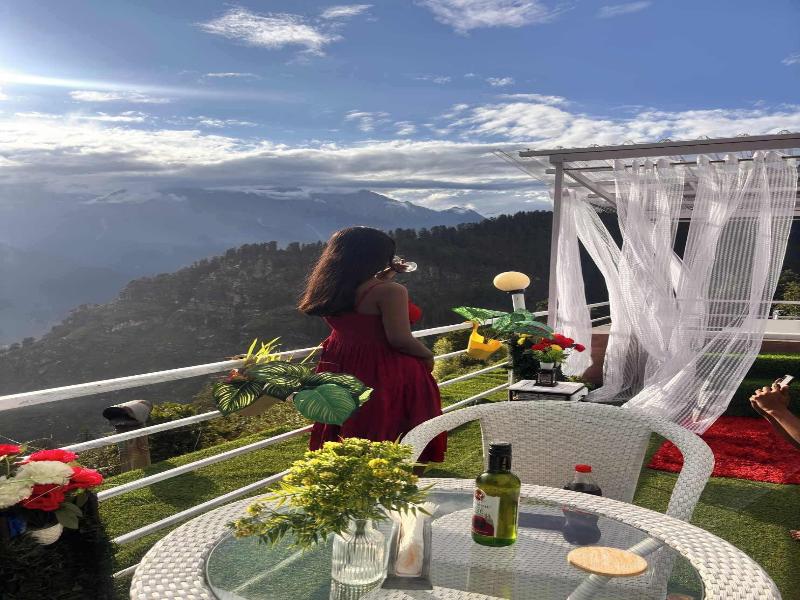 Nirvana Hamta Retreat image
