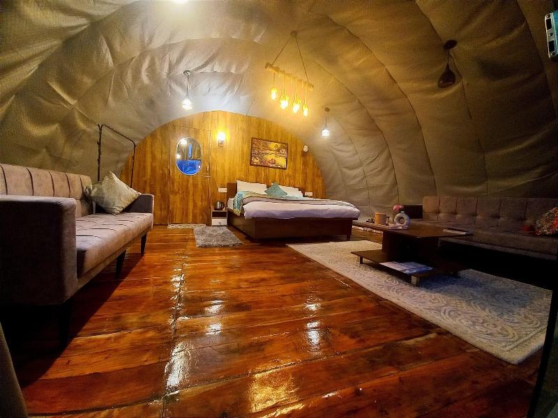 Nirvana Hamta Retreat image