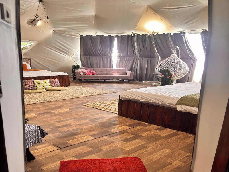 Nirvana Hamta Retreat image