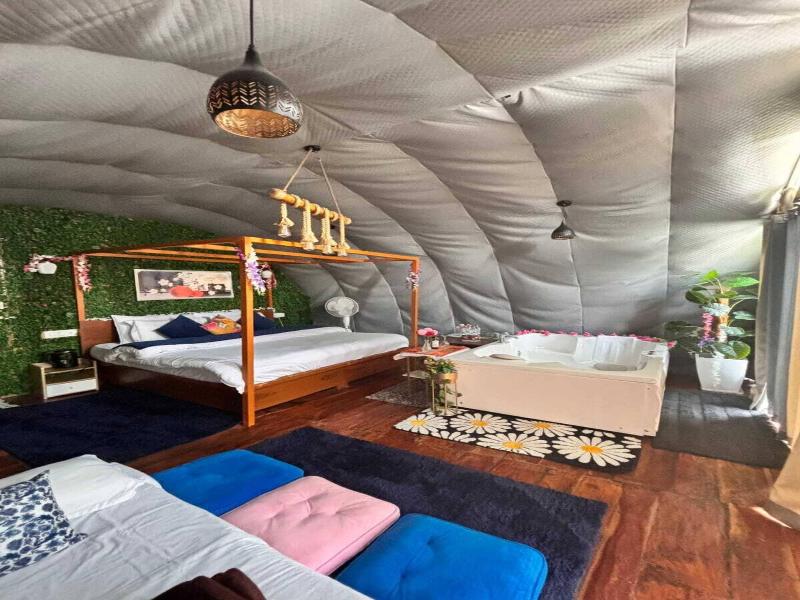 Nirvana Hamta Retreat image