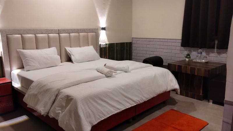 Sunrise Homestay image