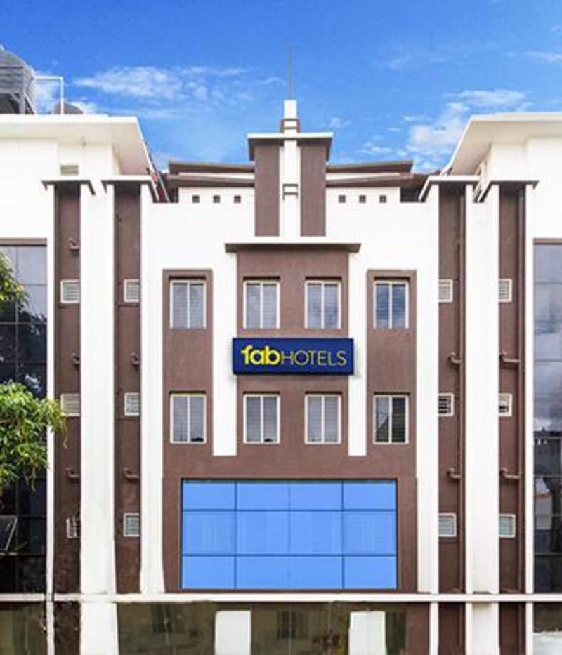 Fabhotel Comfort Inn image