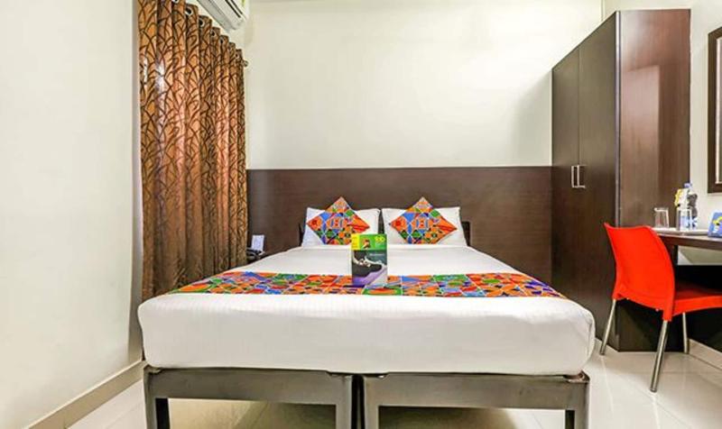 Fabhotel Comfort Inn image