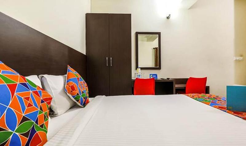 Fabhotel Comfort Inn image