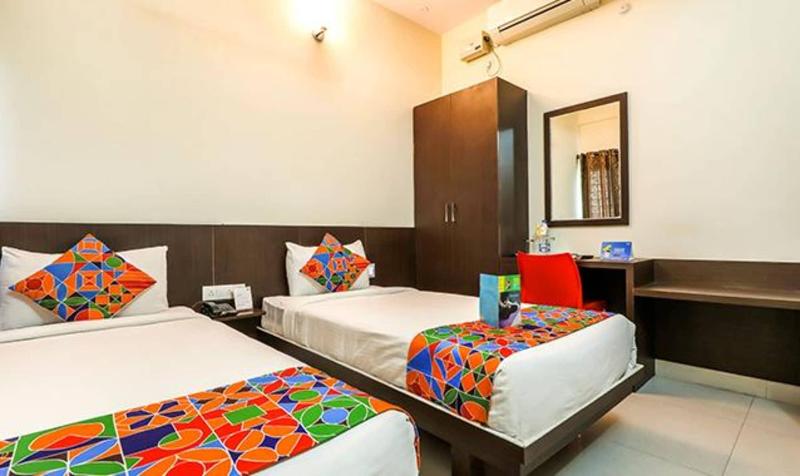 Fabhotel Comfort Inn image
