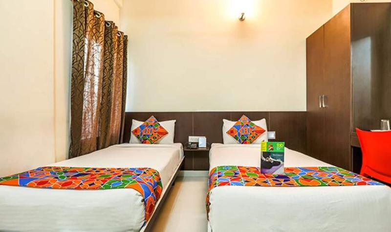 Fabhotel Comfort Inn image