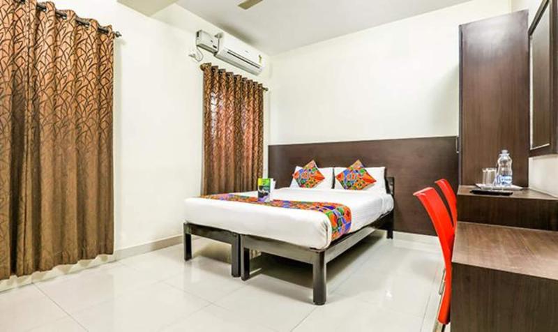 Fabhotel Comfort Inn image