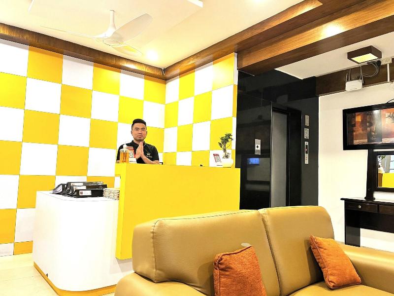 Athasri Hotel Hsr Layout image