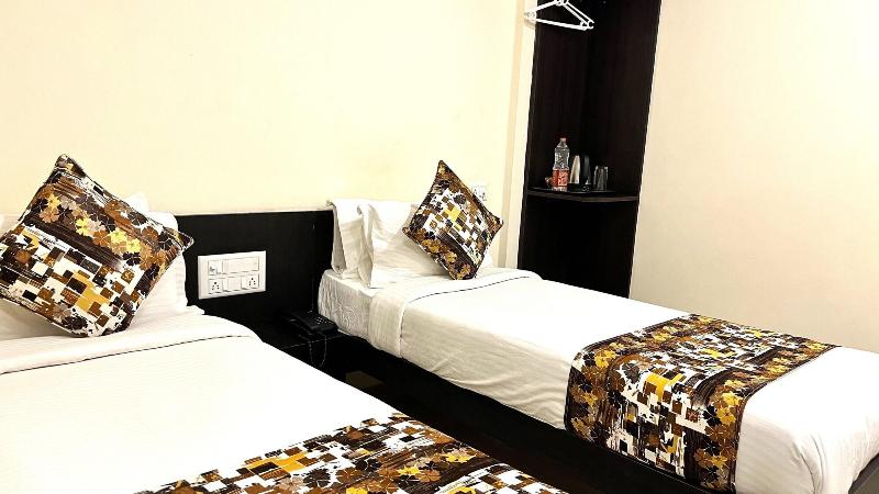 Athasri Hotel Hsr Layout image