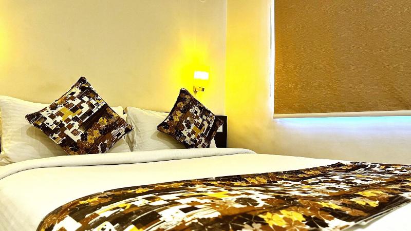 Athasri Hotel Hsr Layout image
