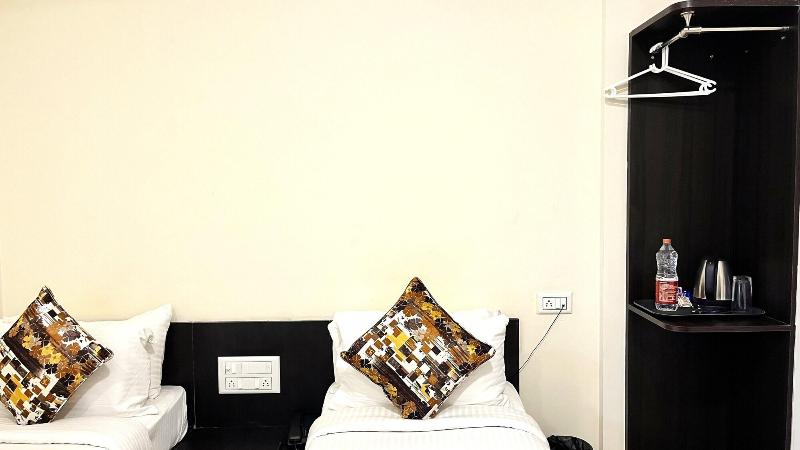 Athasri Hotel Hsr Layout image
