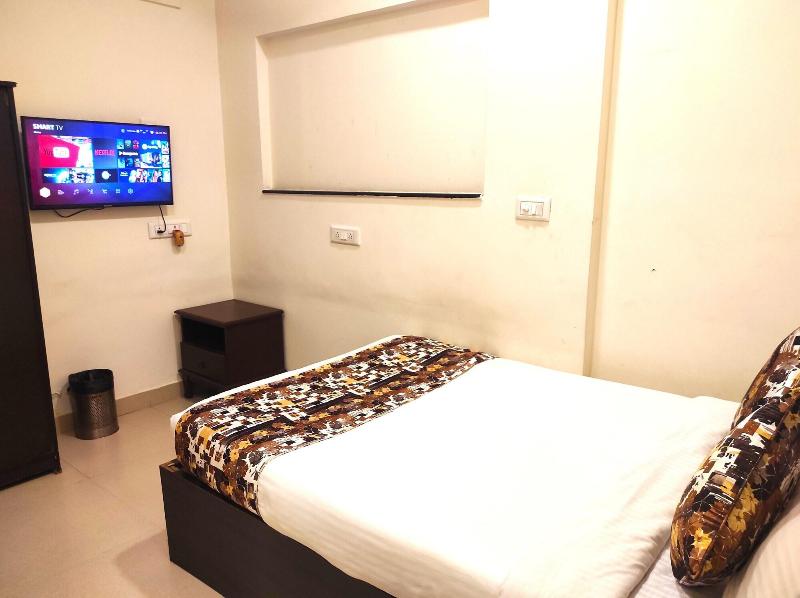 Athasri Hotel Hsr Layout image