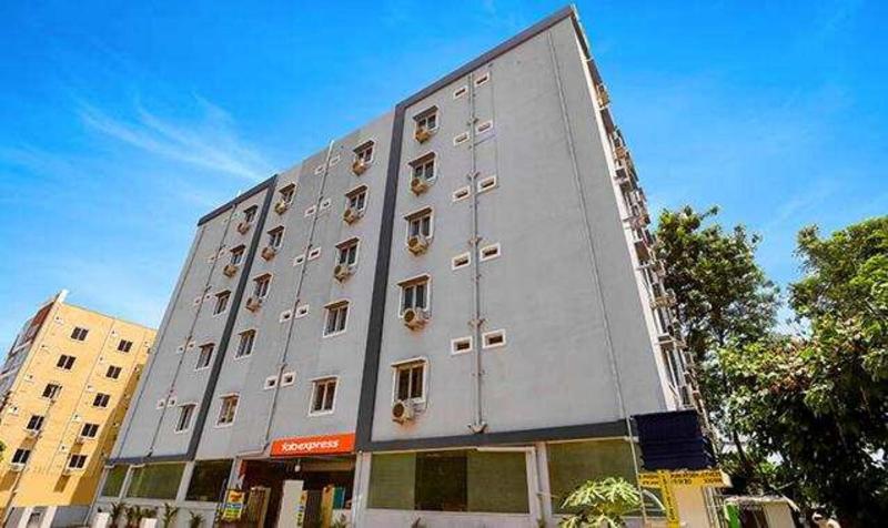 Fabhotel Broholic Suites I — general view