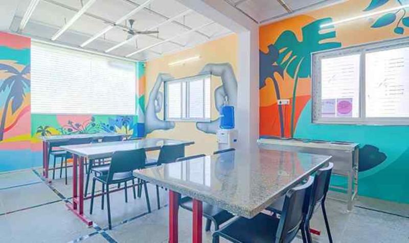 Fabhotel Broholic Suites I