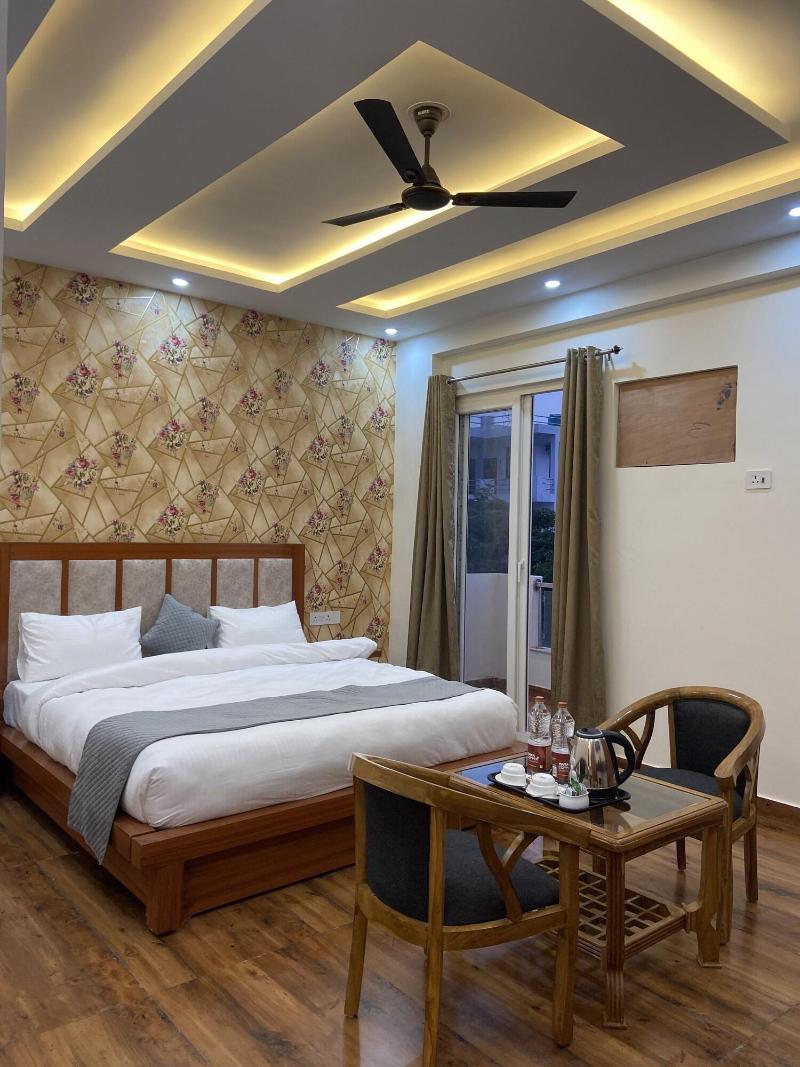 Tulip Inn image