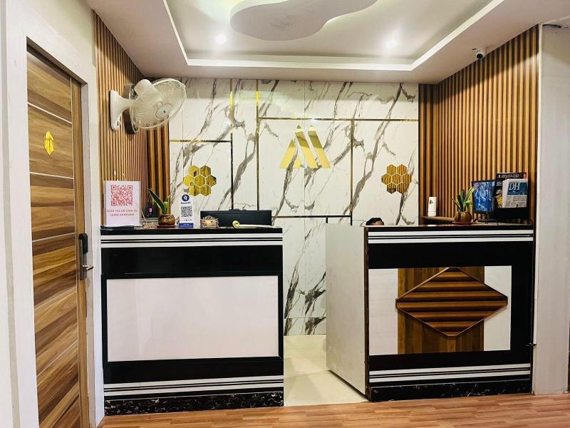Avenue Suites image
