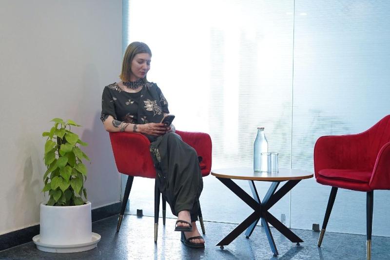 Saltstayz Select - Huda City Cente image