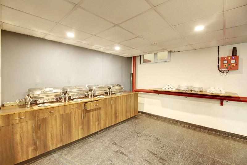 Saltstayz Select - Huda City Cente image