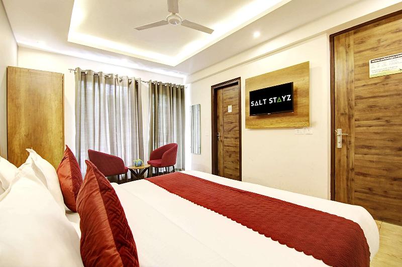 Saltstayz Select - Huda City Cente image