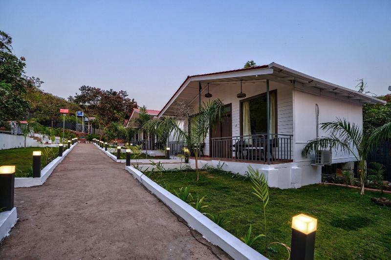 Amore Serenity Resort image