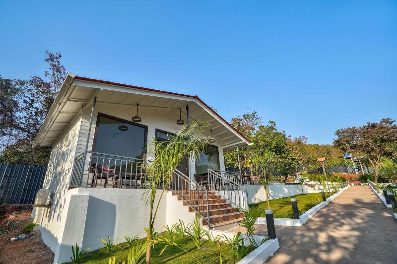 Amore Serenity Resort image