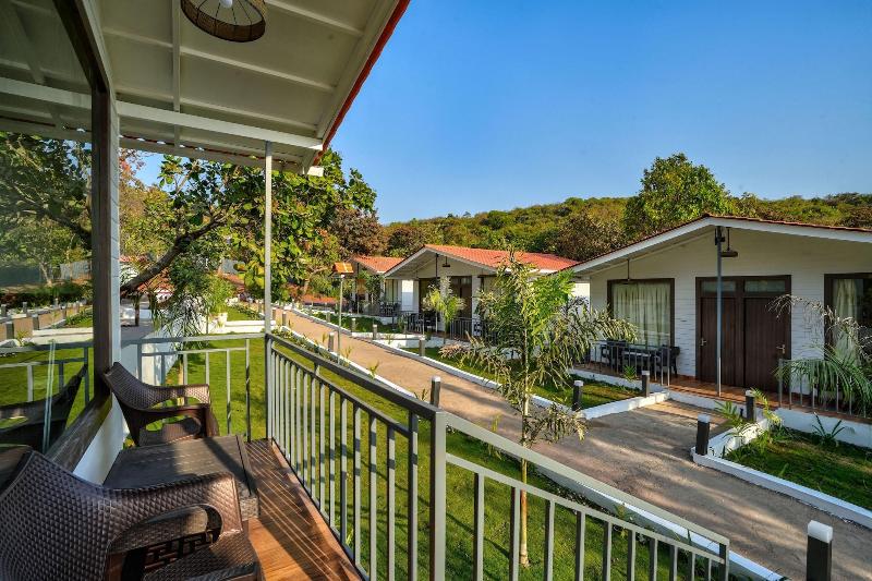 Amore Serenity Resort image