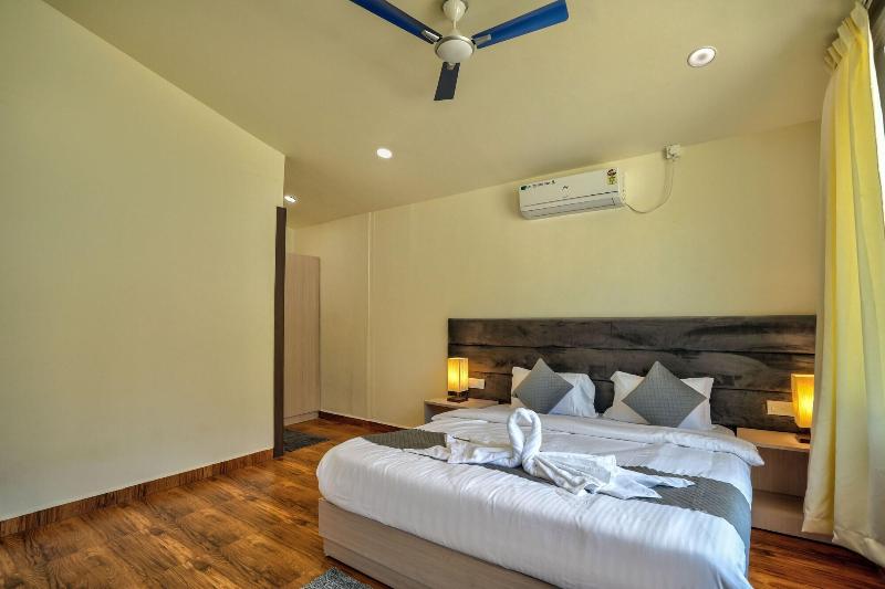 Amore Serenity Resort image