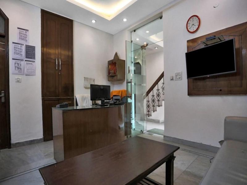 Hotel Om Plaza image