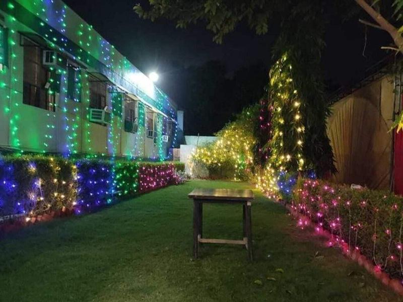 Hotel Ambika Palace By Shiwani Associate image