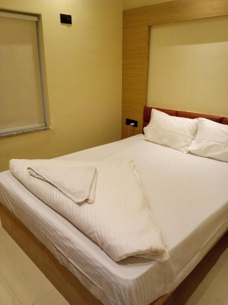 Hotel Skyking image