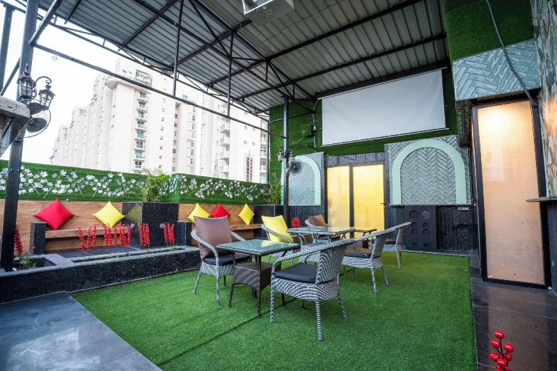 Orsom Stays -sector 42 Gurgaon image