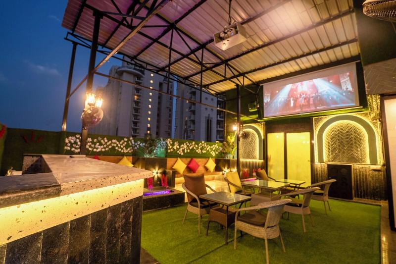 Orsom Stays -sector 42 Gurgaon image
