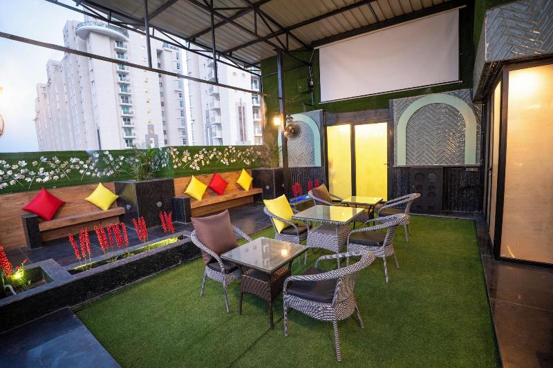 Orsom Stays -sector 42 Gurgaon image