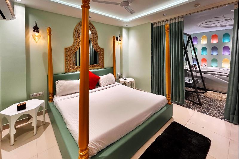 Orsom Stays -sector 42 Gurgaon image