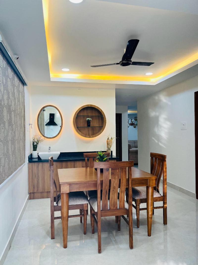 Viola Suites — view