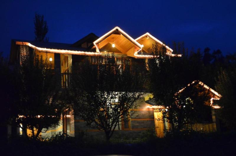 Gezellig Inn - Kanyal Villas image