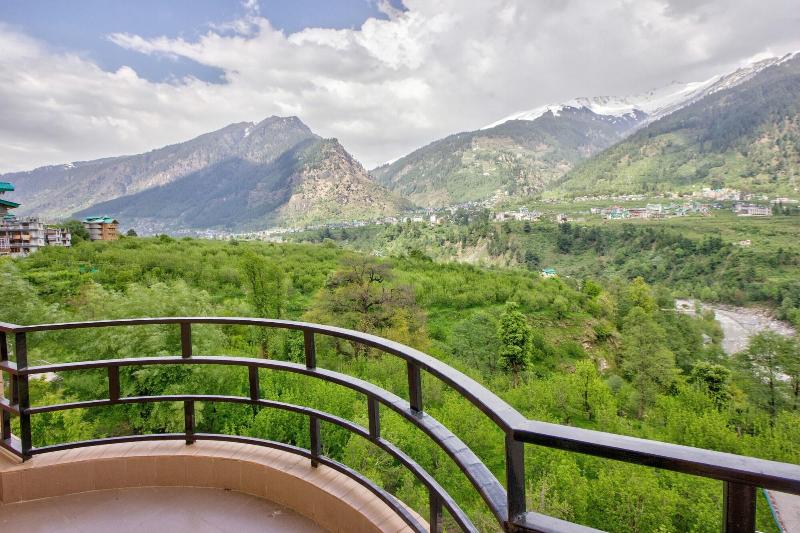 Hotel Nirosha Manali image