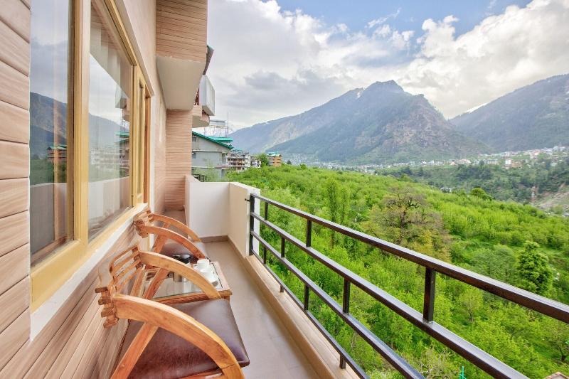 Hotel Nirosha Manali image