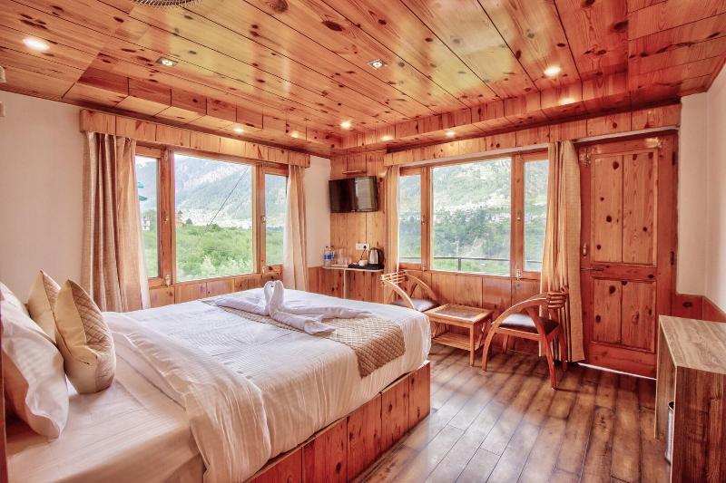 Hotel Nirosha Manali image