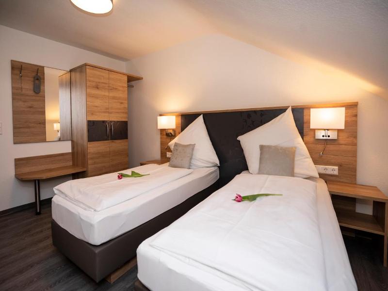 Hotel Lamm image