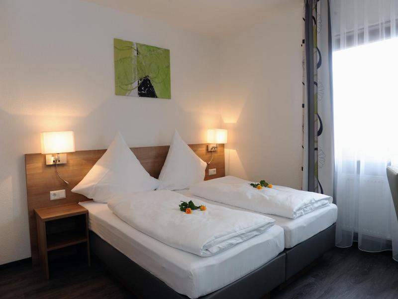 Hotel Lamm image