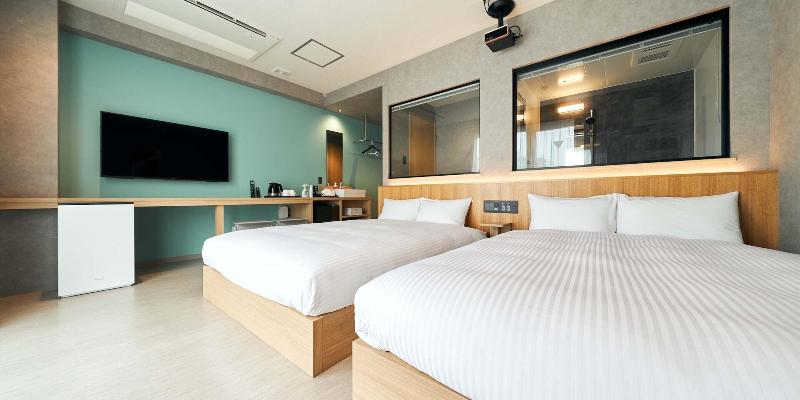 LACER OKINAWA NAHA TOMARIPORT image