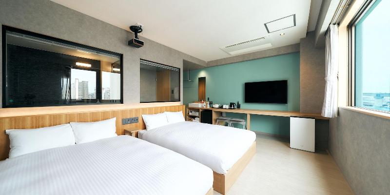 LACER OKINAWA NAHA TOMARIPORT image