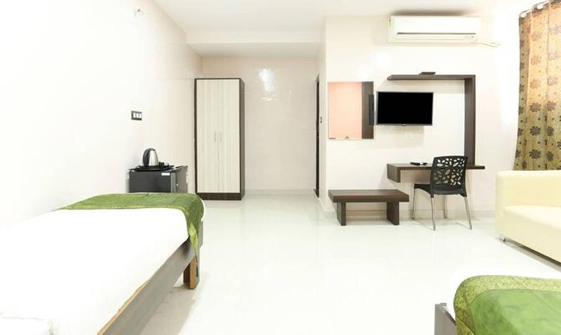 Hotel Habitat Comforts image