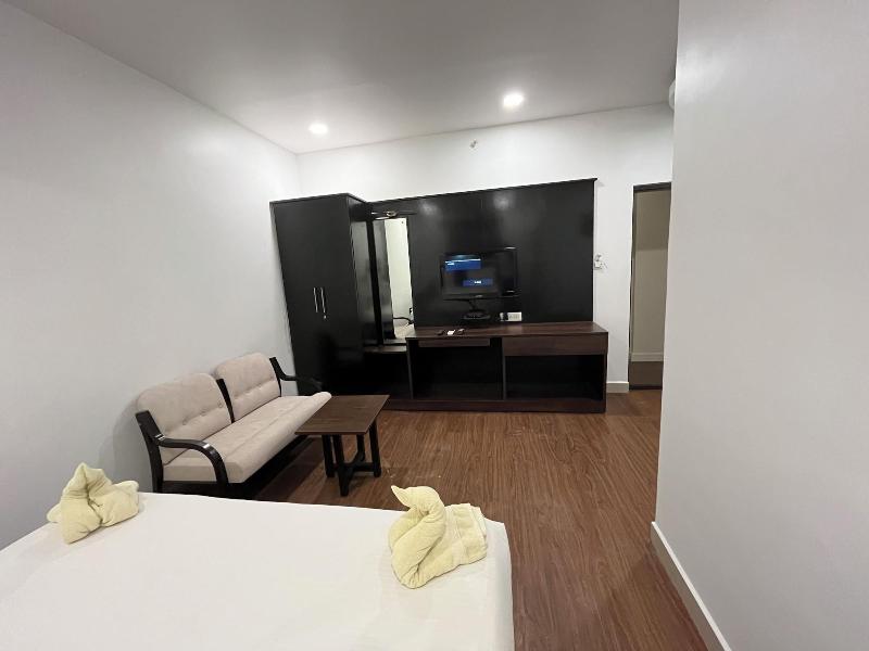 Hotel Scarlet image