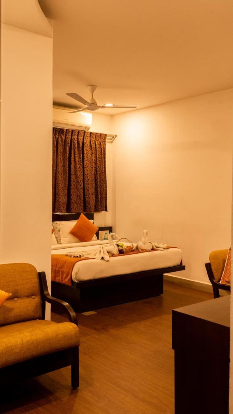 Hotel Scarlet image
