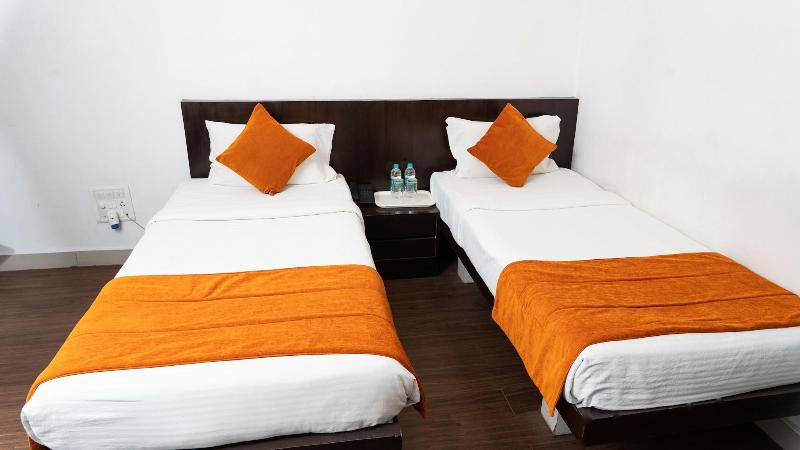 Hotel Scarlet image